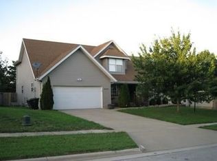 3795 W Blake Ct, Springfield, MO 65807