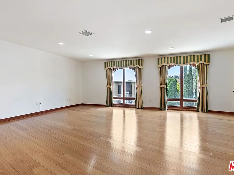 7863 SE Electra Dr — Photo 18