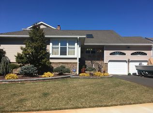 2111 Middle Ave, Point Pleasant Beach, NJ 08742