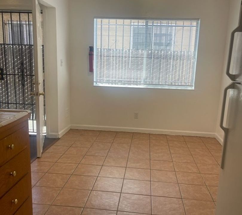 1st image of 1144-1146 90th Ave