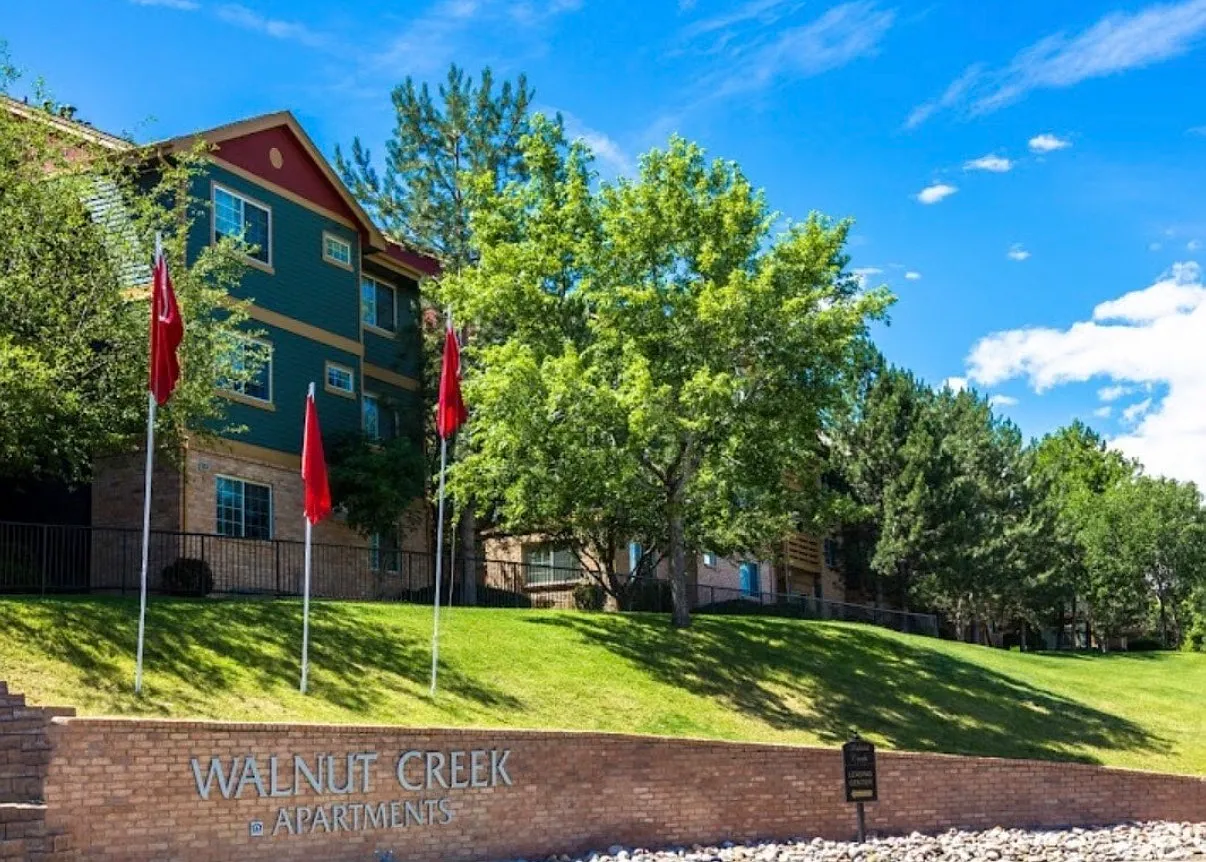 Walnut Creek Apartments — Photo 1