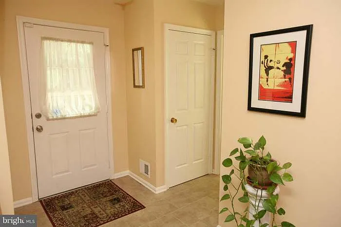 11429 Oak Leaf Dr — Photo 5