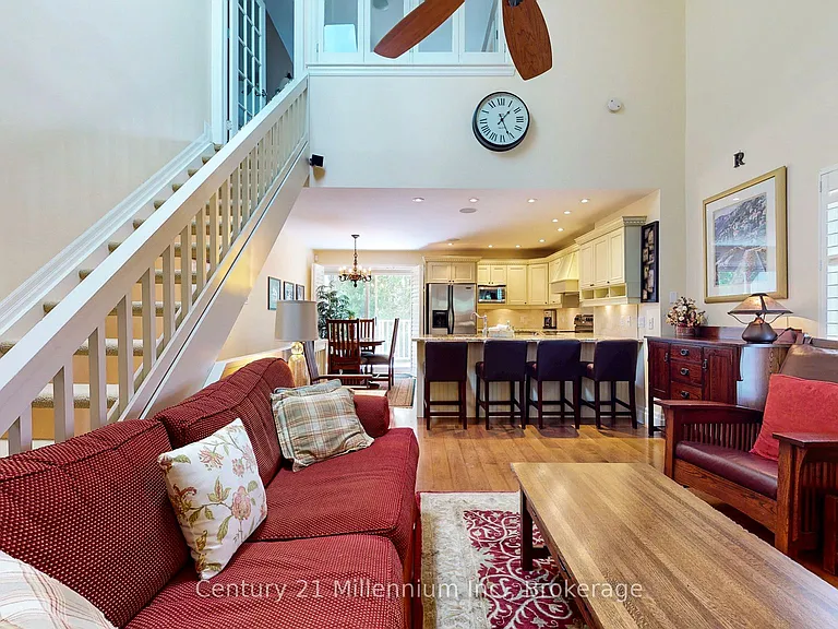 434 Oxbow Cres — Photo 6