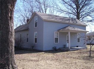 309 N Lee St, Corder, MO 64021