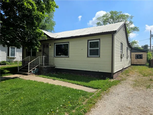 107 Michigan Ave, Danville, IL 61832