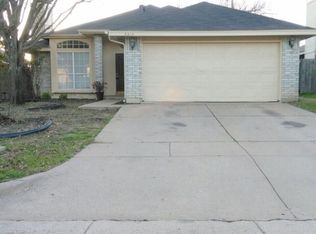 5210 Cornvalley Dr, Arlington, TX 76017