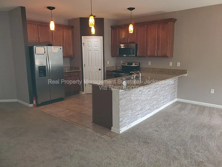 11462 Carson Lake Dr — Photo 3