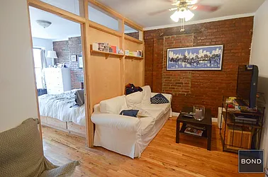 Rented by Bond New York