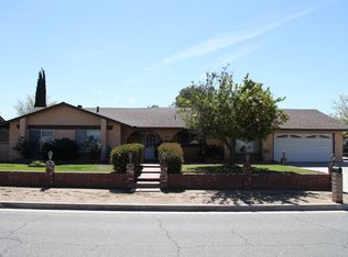 11322 Sky Country Dr, Jurupa Valley, CA 91752