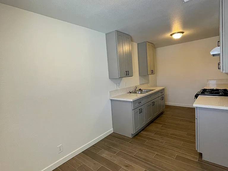 7135 Murray Ln #B — Photo 5