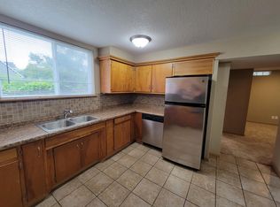1103 College St #2, Cedar Falls, IA 50613