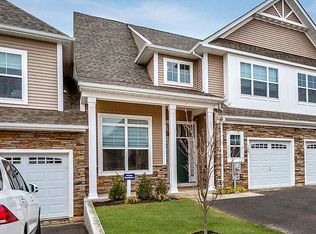 120 Grace Hall Ln, Yaphank, NY 11980