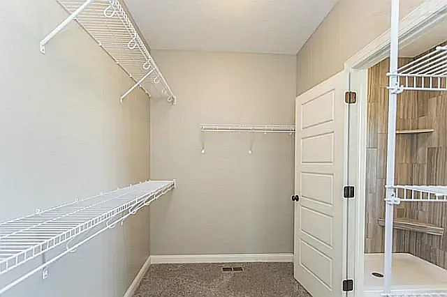 615 NE Bowman Dr — Photo 9