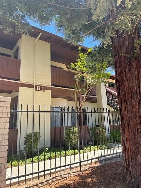 1st image of 430 Costa Mesa Ter