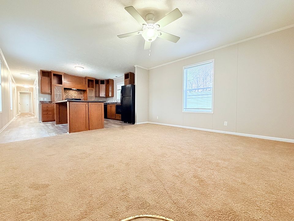 1st image of 4000 E 134th St #72-N