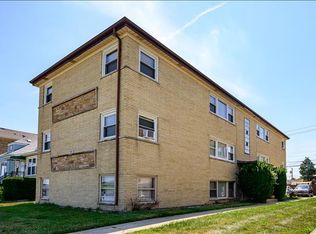 6917 W Irving Park Rd APT 3S, Chicago, IL 60634