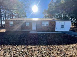 30 Lummie Dr, Lumberton, NC 28360