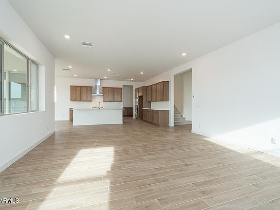 4th image of 2494 E Tapenade Drive