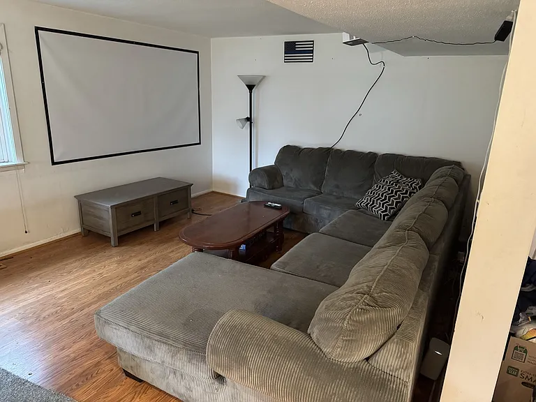 1624 Alabama Ave S — Photo 4