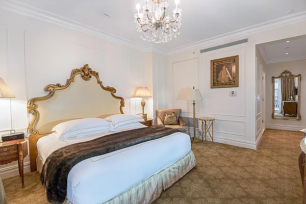 Sold by RELO REDAC INC. | media 2