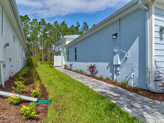 2nd image of 897 Bama Breeze Dr