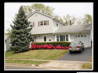 9 Mayo Pl, Hazlet, NJ 07730
