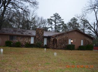 217 Wake Forest Dr, Warner Robins, GA 31093