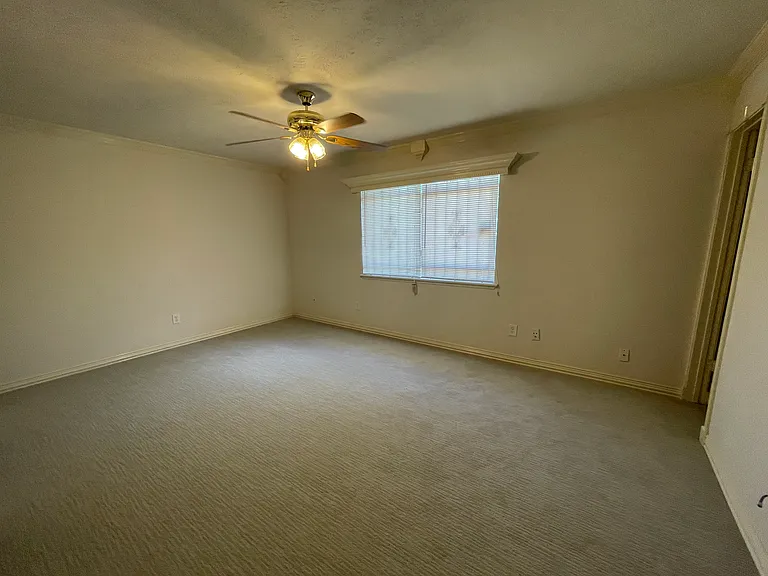 5814 Gorman Dr — Photo 17