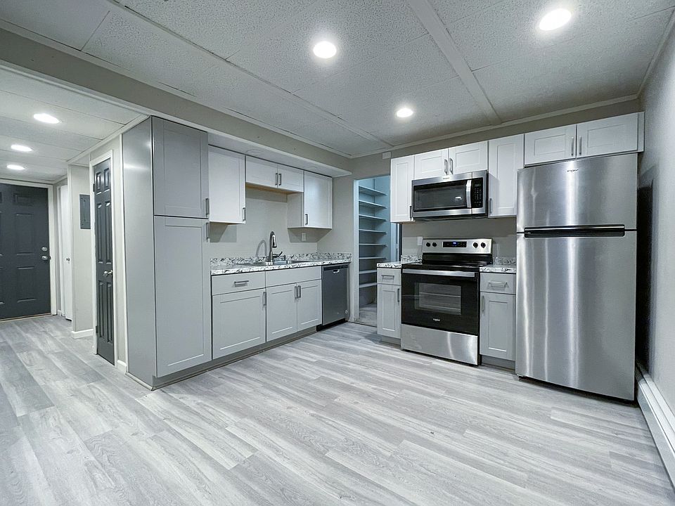1st image of 246 E 7th Ave APT 8