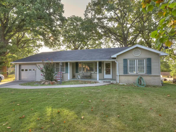 1309 Oak Ridge Drive, Neosho, MO 64850