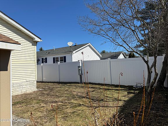 4th image of 85 Seattle Slew Drive