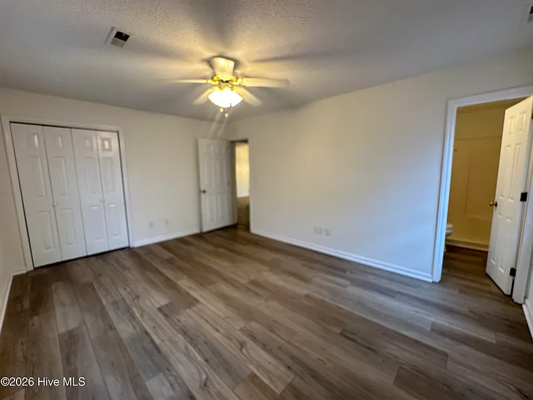 581 Parkway Blvd — Photo 7