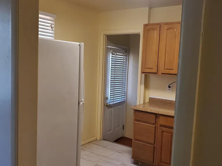 8408 Church Ln — Photo 9
