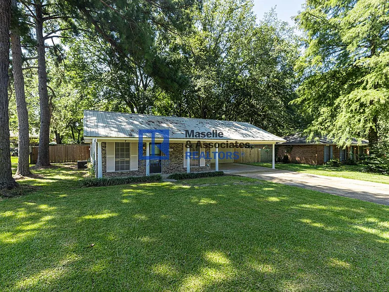 239 Traceland Dr — Photo 4