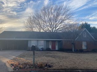 2407 Crestwood Dr, Tupelo, MS 38801