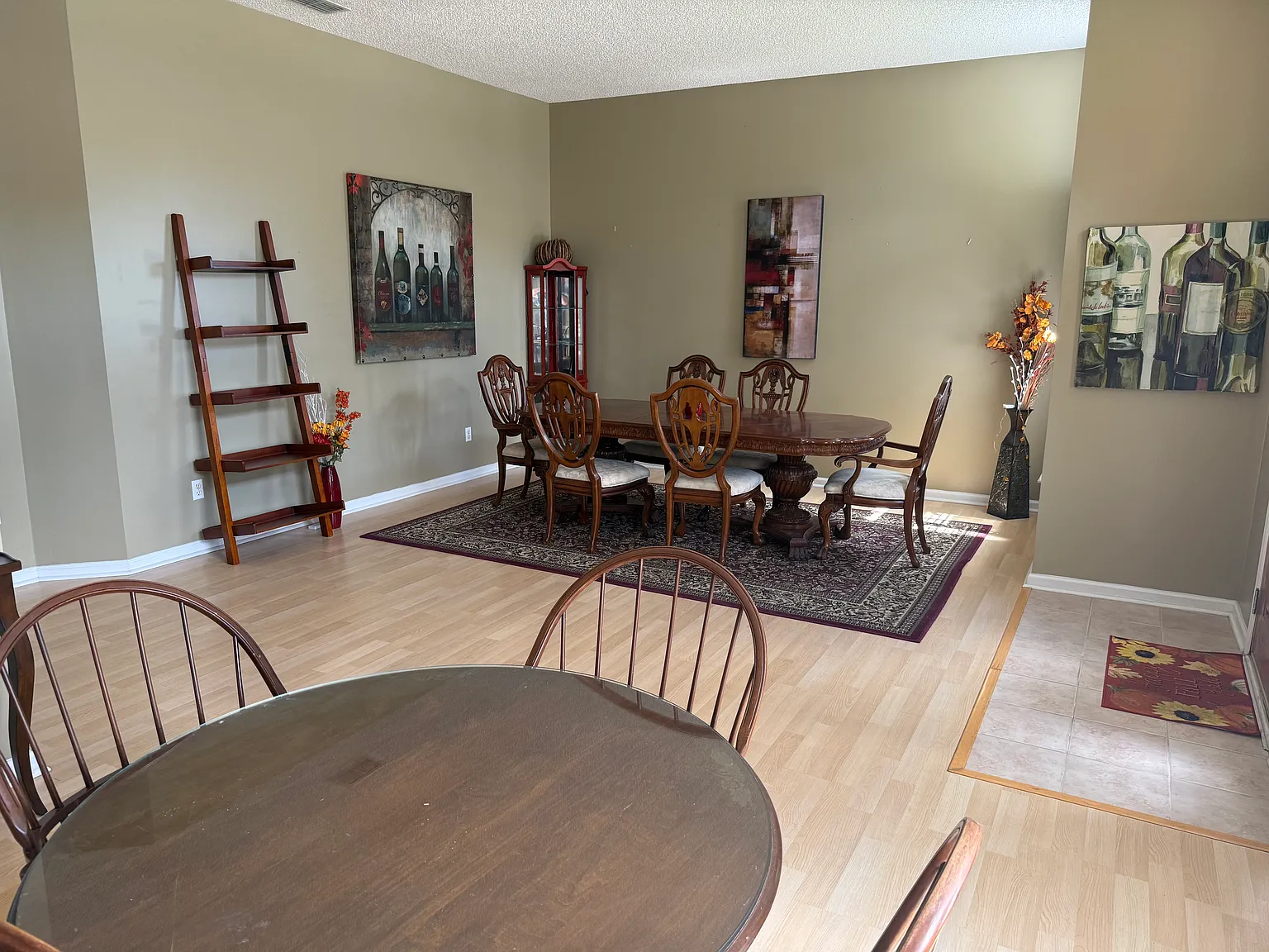 3 bed, 2036 sqft, $3,500 — Photo 3
