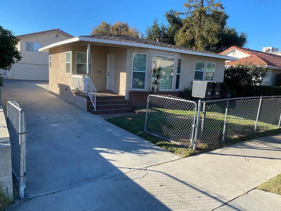 Front exterior view