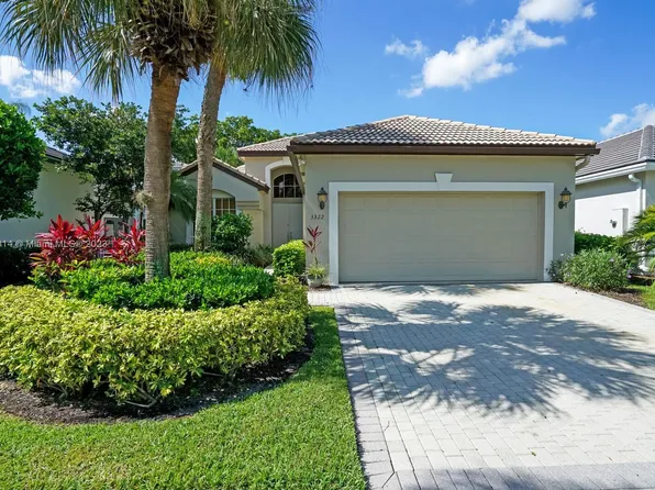 3322 NW 53rd Cir, Boca Raton, FL 33496