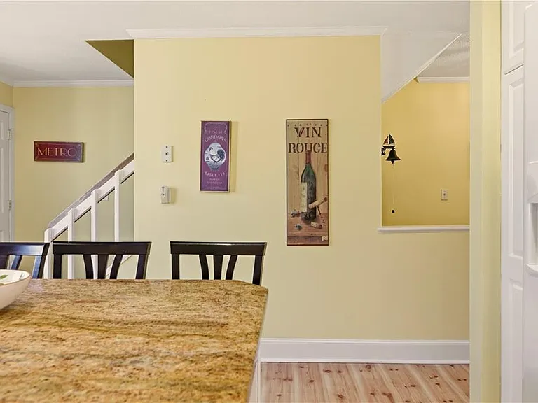 216 Goddard Row — Photo 10