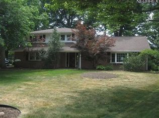 6325 Shady Grove Cir NE, Canton, OH 44721