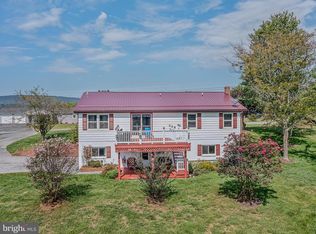1165 Waugh Rd, Berkeley Springs, WV 25411