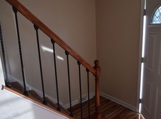 329 E Edgewater Way, Newark, DE 19702