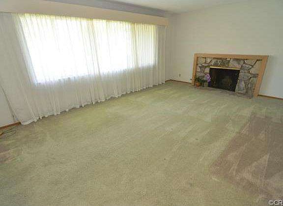 4th image of 915 Ottawa Dr