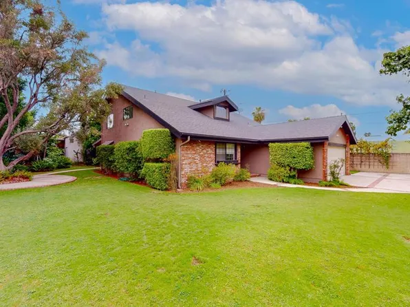 5555 Cartwright Ave, North Hollywood, CA 91601