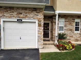 304 Maple Ct, Alburtis, PA 18011