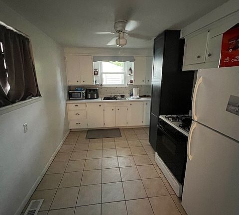 2nd image of 165 Aylesboro Ave
