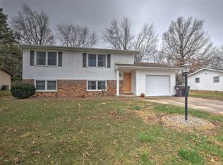 435 W Forsyth Rd, Forsyth, IL 62535
