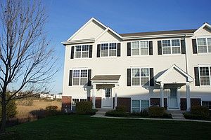 1st image of 1699 W Turtle Creek Ln