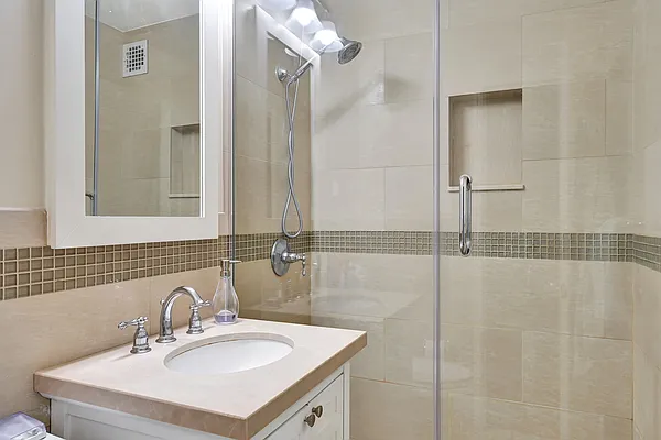 Sold by David Francis New York LLC | media 7