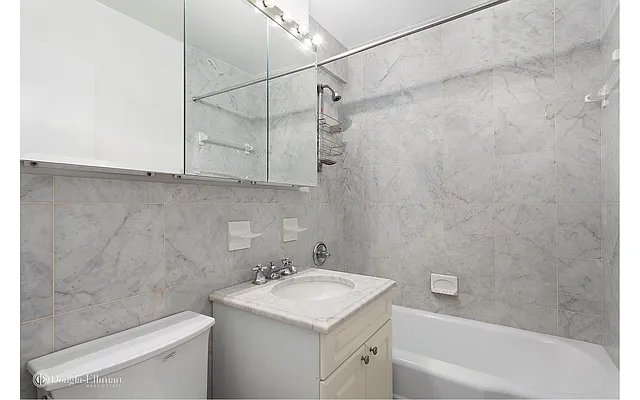 Rented by Douglas Elliman | media 27